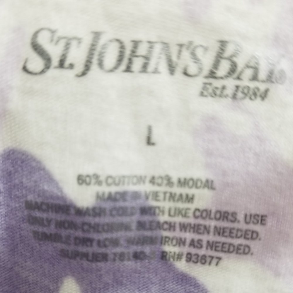 Gray w purple flowers St. John's Bay women's L V-neck t-shirt - Picture 3 of 4